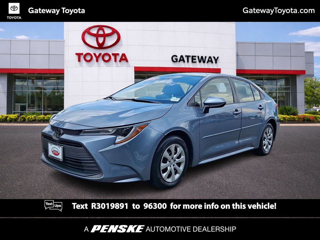 Thumbnail: 2024 Toyota Corolla - 1