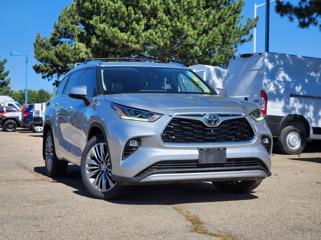 2021 Toyota Highlander Platinum AWD