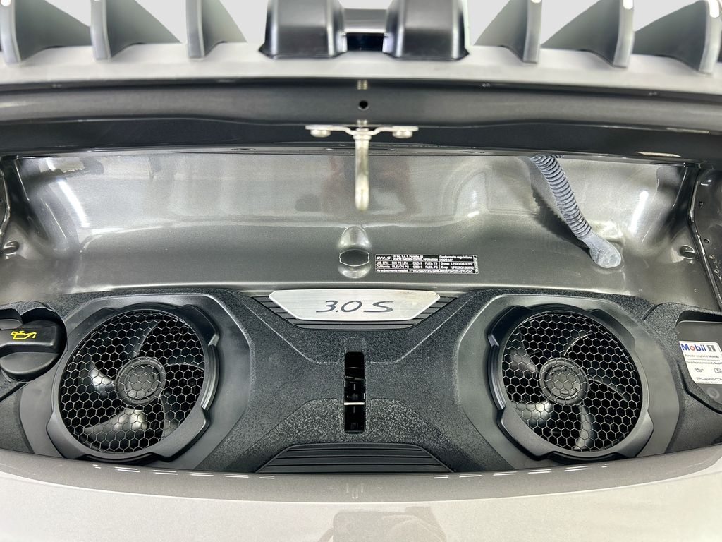 Thumbnail: 2020 Porsche 911 - 26