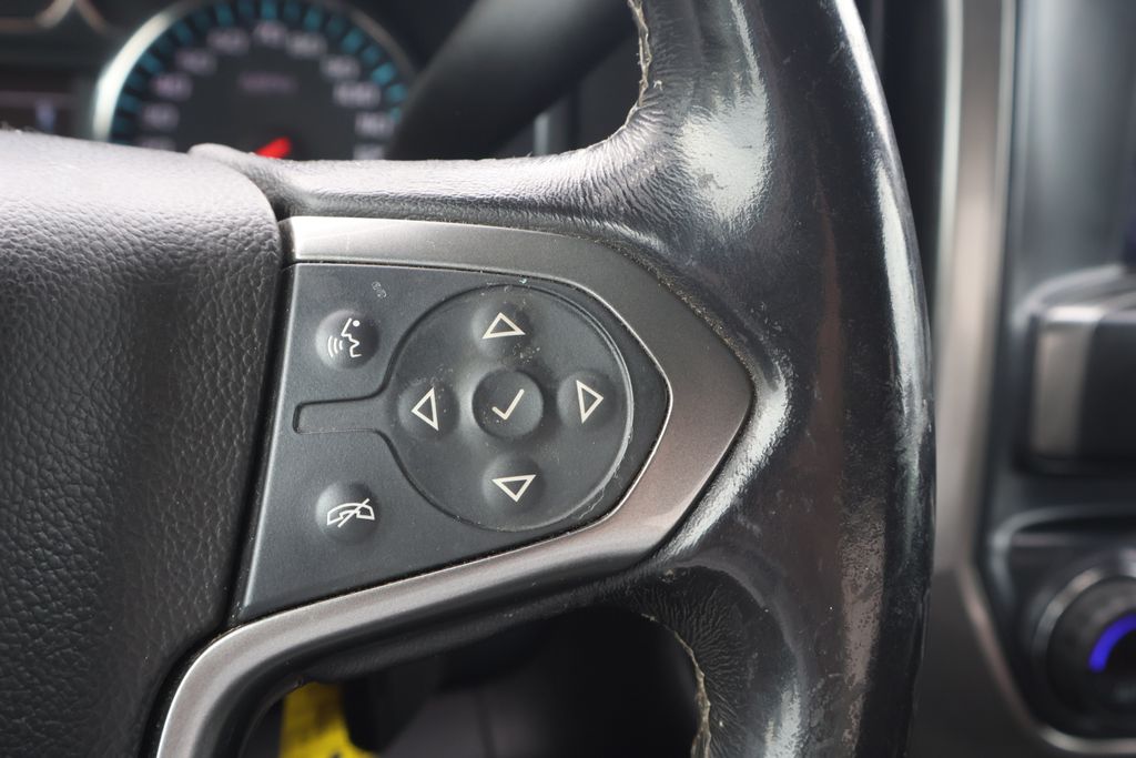 Thumbnail: 2018 Chevrolet Silverado 1500 - 21