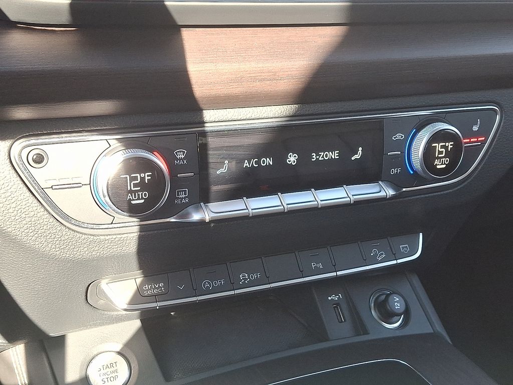 Thumbnail: 2023 Audi Q5 - 16