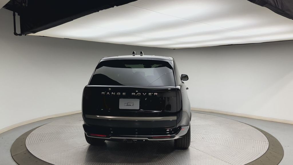 Thumbnail: 2026 Land Rover Range Rover - 3