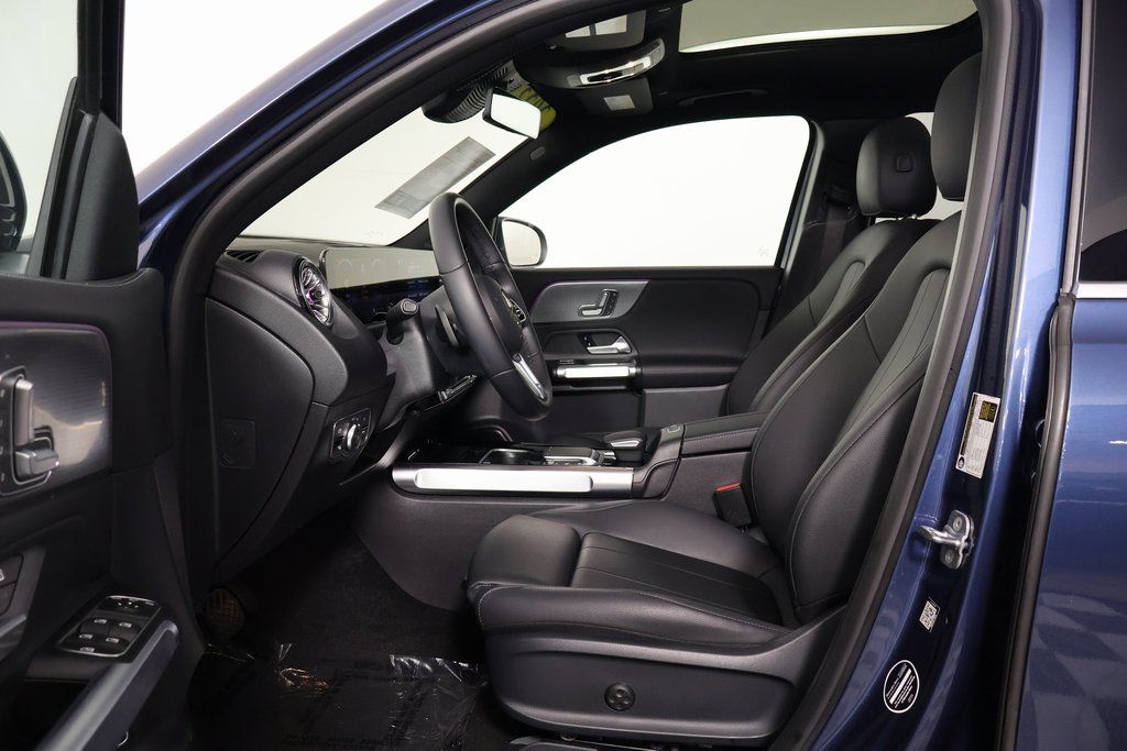 2023 Mercedes-Benz EQB 350 10