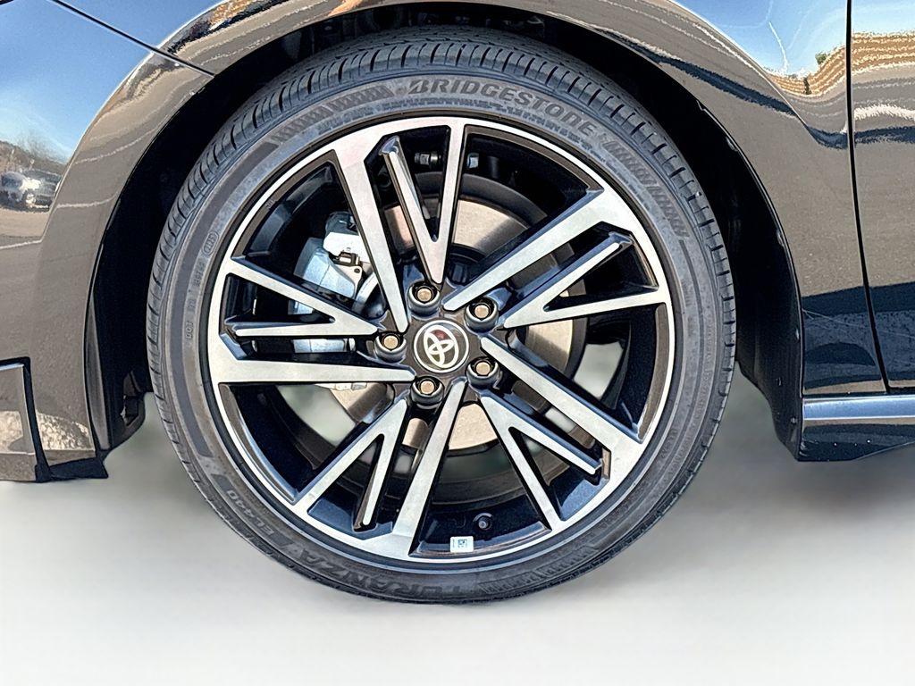 Thumbnail: 2025 Toyota Camry - 29