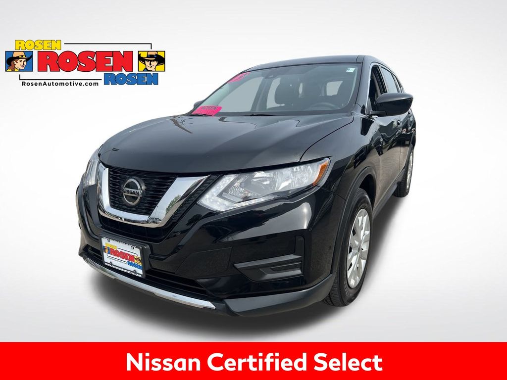 2019 Nissan Rogue S photo
