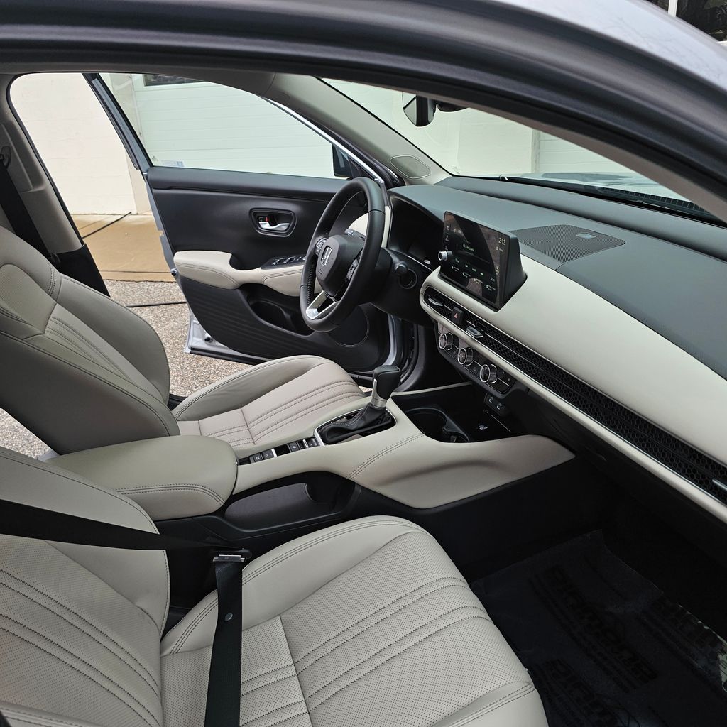 2026 Honda HR-V AWD EX-L