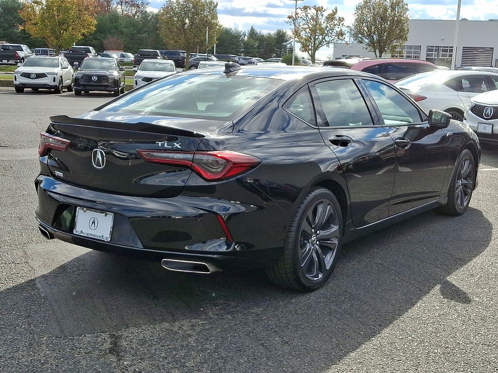 Thumbnail: 2022 Acura TLX - 6