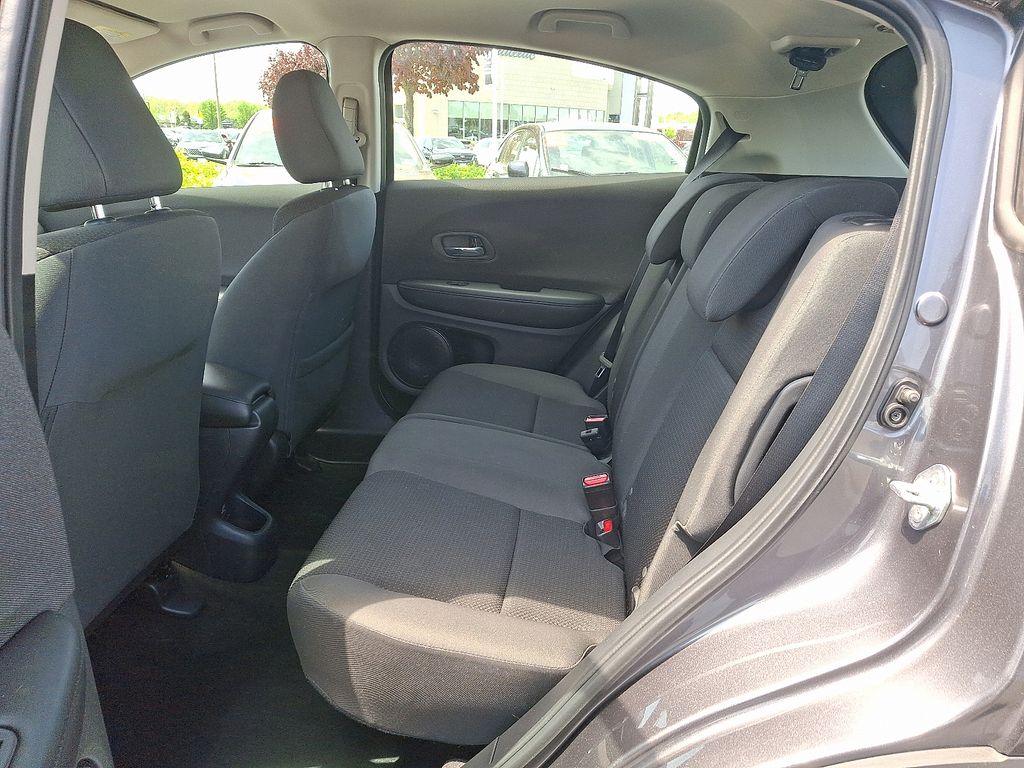 2022 Honda HR-V LX 10