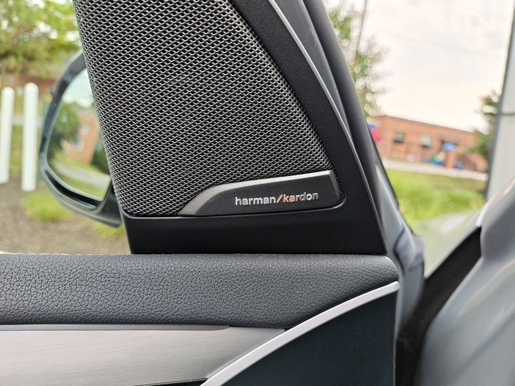 Used 2021 Silver BMW M40i image 26