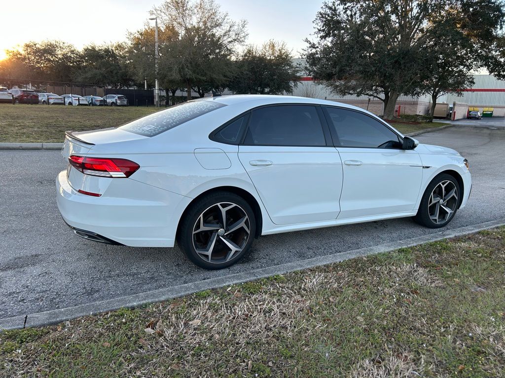 Thumbnail: 2022 Volkswagen Passat - 5