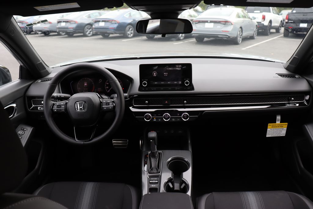 2025 Honda Civic Sport 17