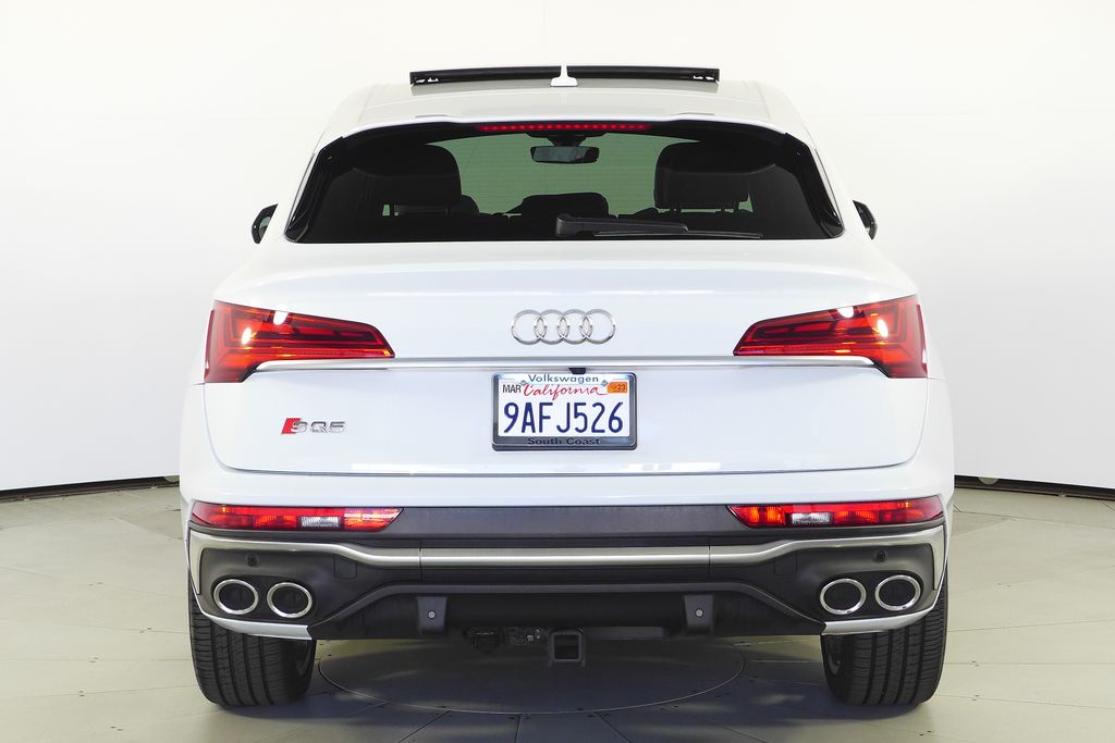 Thumbnail: 2022 Audi SQ5 - 8
