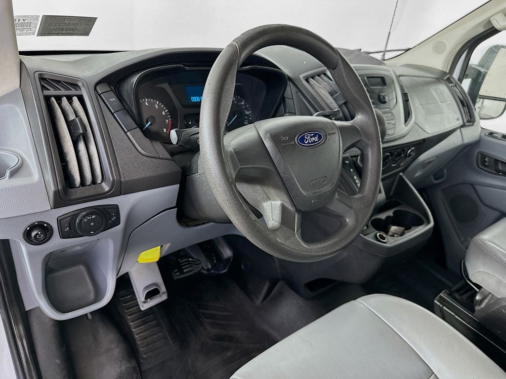 FordTransit-25023