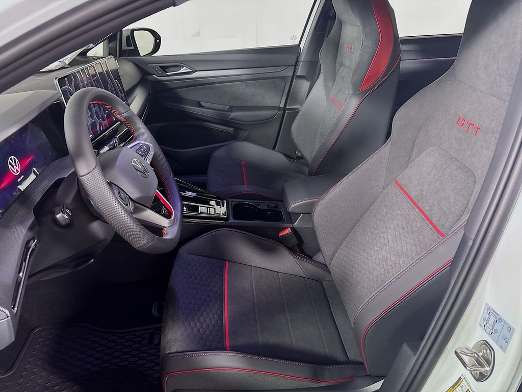 2025 Volkswagen Golf GTI 2.0T SE