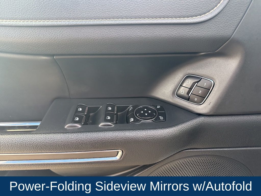 2023 Ford Expedition XLT