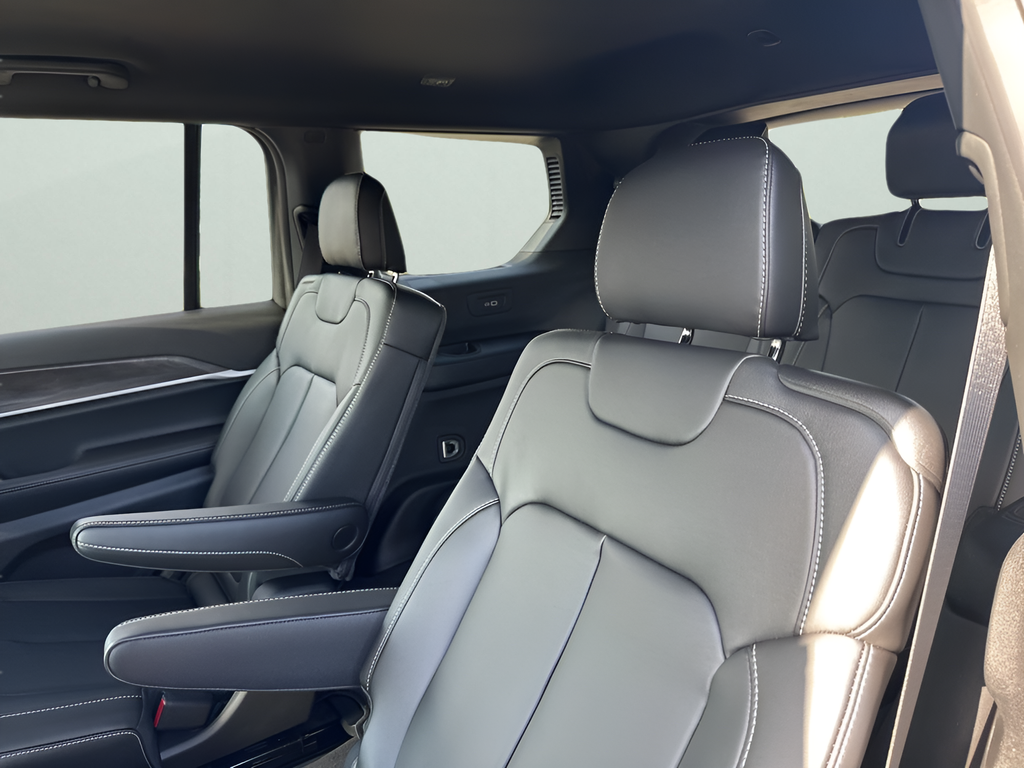 New Car 2025 Jeep Grand Cherokee L  Limited For Sale Under $50,000 In Austin, Texas