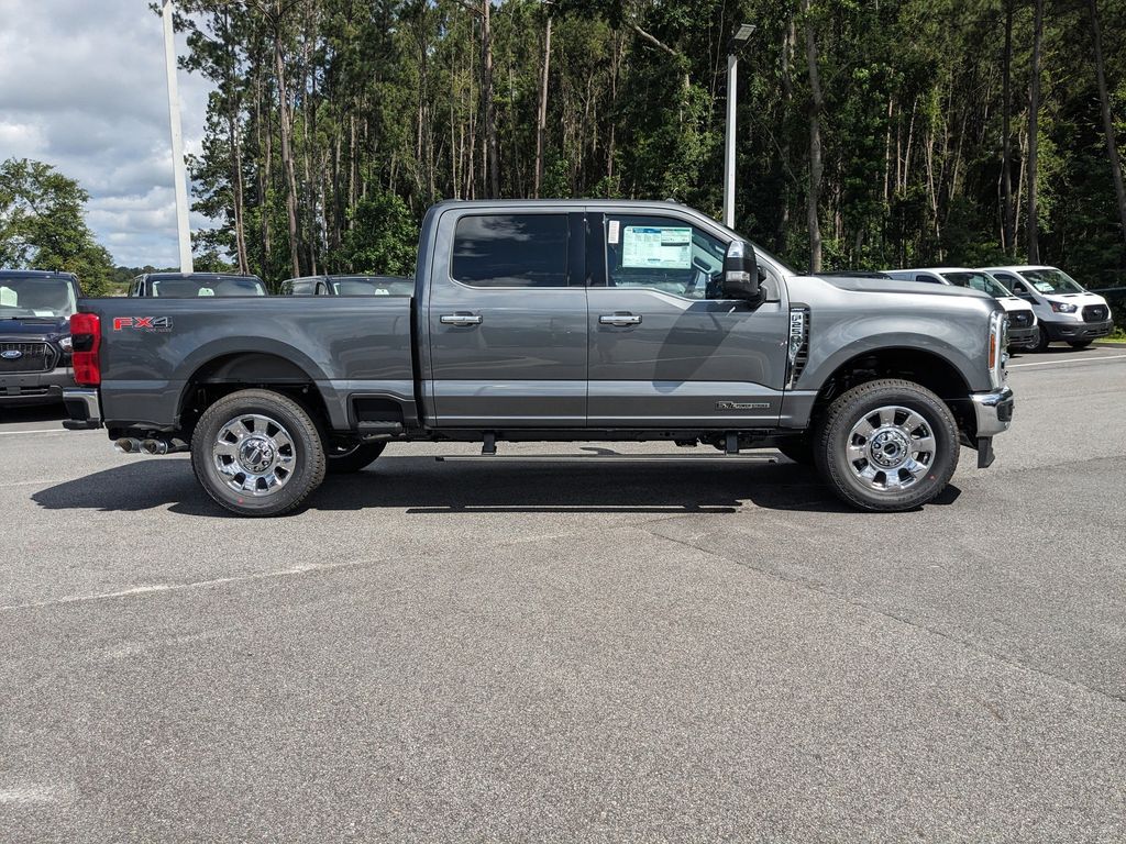 2025 Ford F-250 Super Duty Lariat