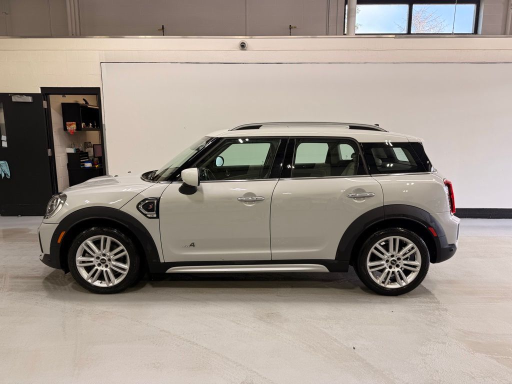 Thumbnail: 2023 MINI Cooper Countryman - 2