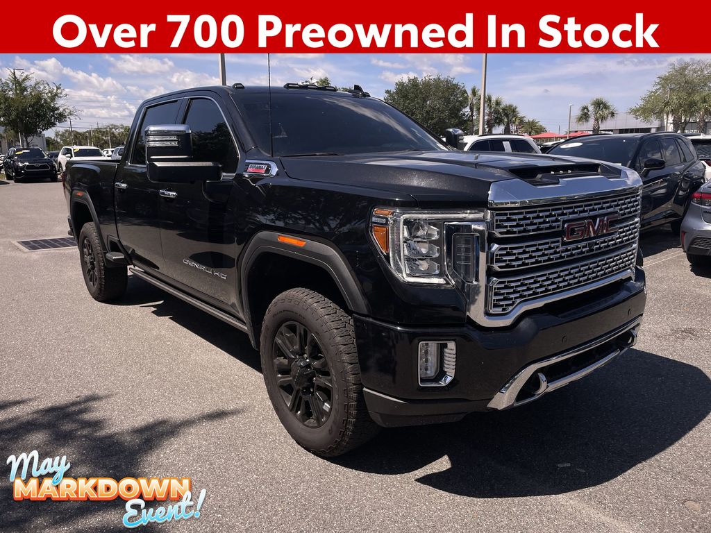2023 GMC Sierra 4WD Crew Cab Standard Box Denali's photo