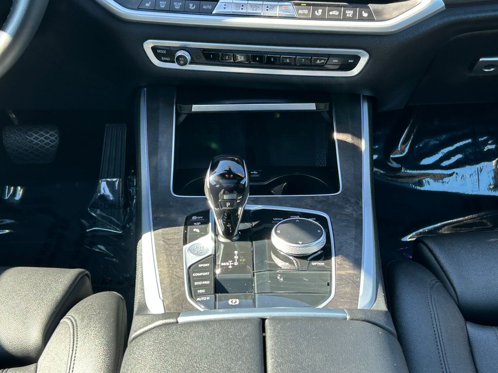 Thumbnail: 2022 BMW X5 - 26