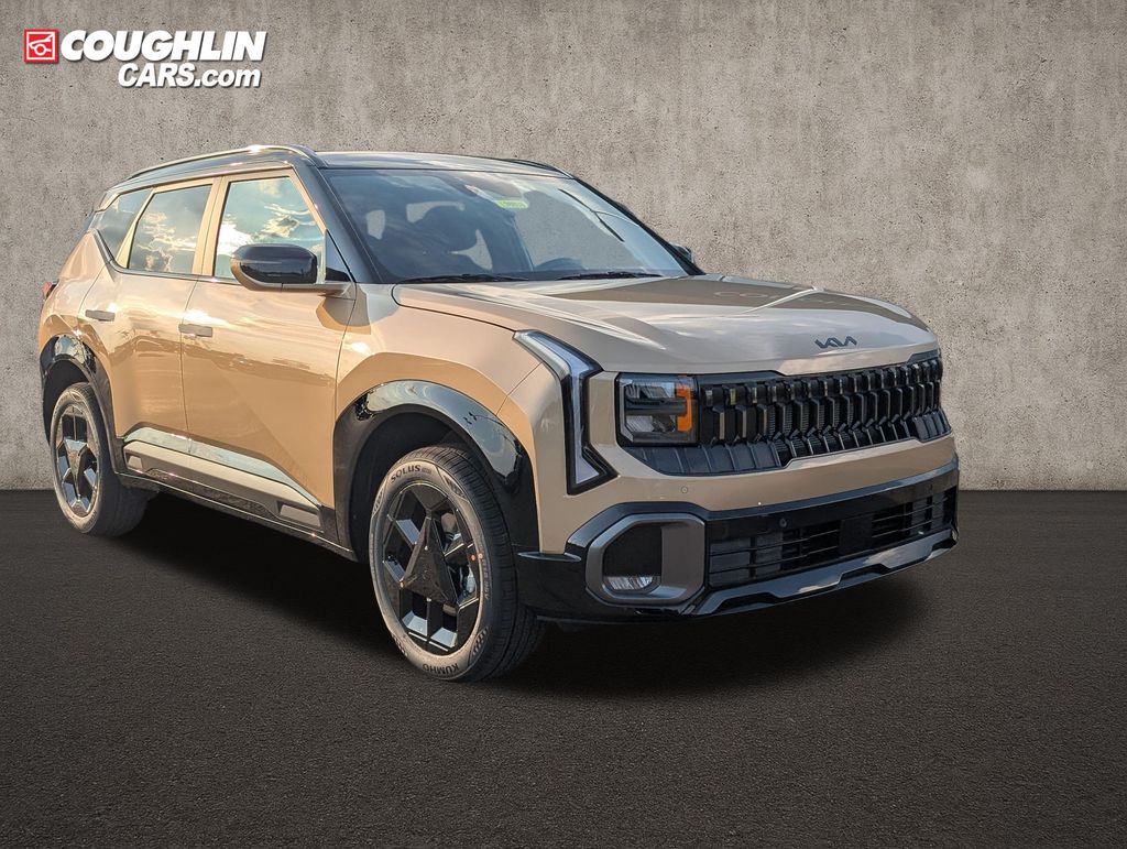 Terrain Brown 2027 Kia Seltos SUV / Crossover All-Wheel Drive Continuously Variable Transmission
