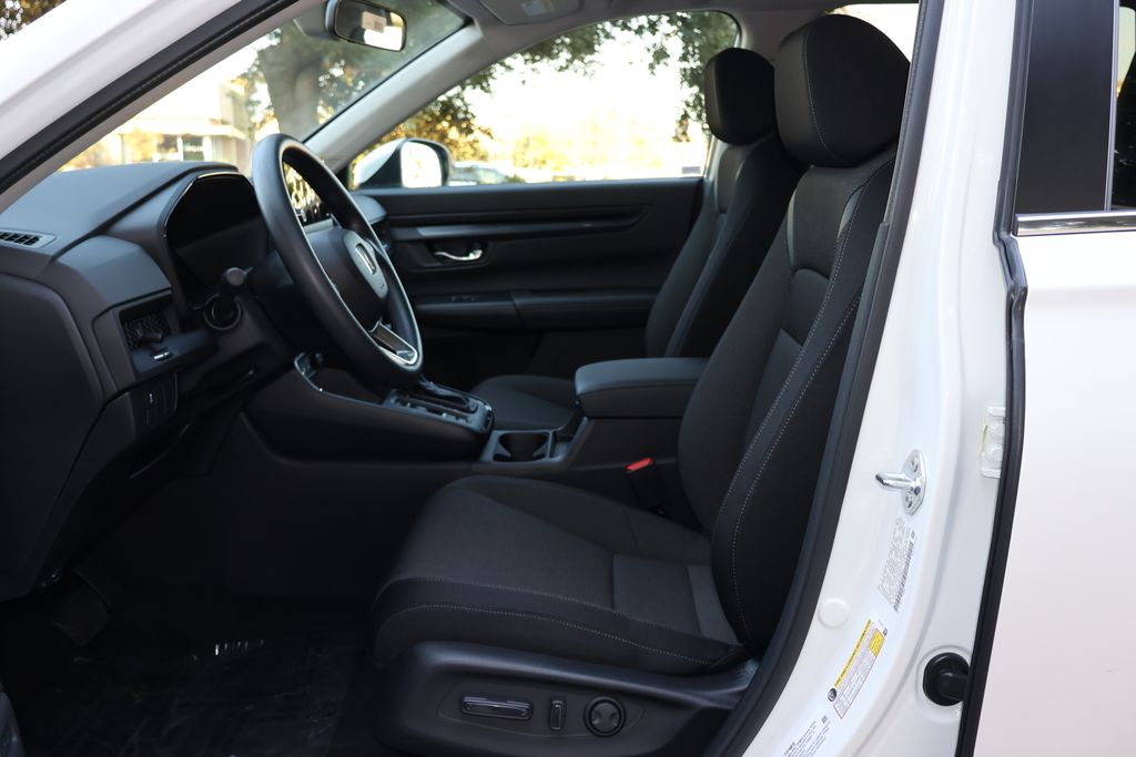 2025 Honda CR-V EX 9