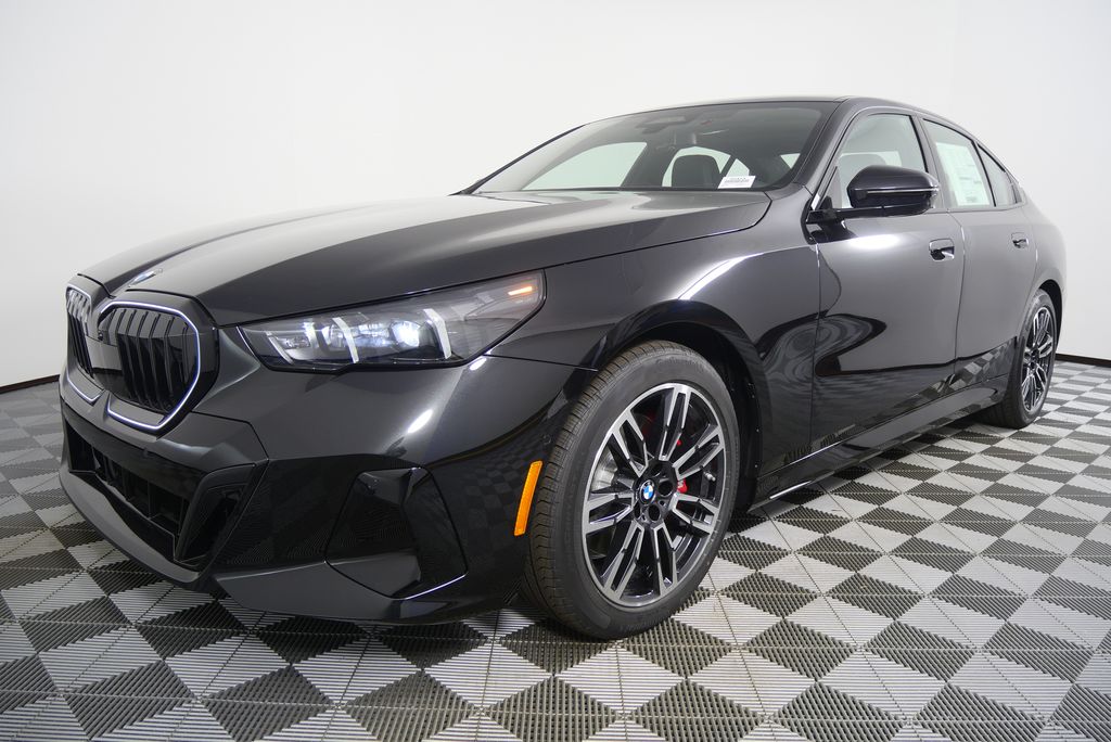 Thumbnail: 2026 BMW 5 Series - 8
