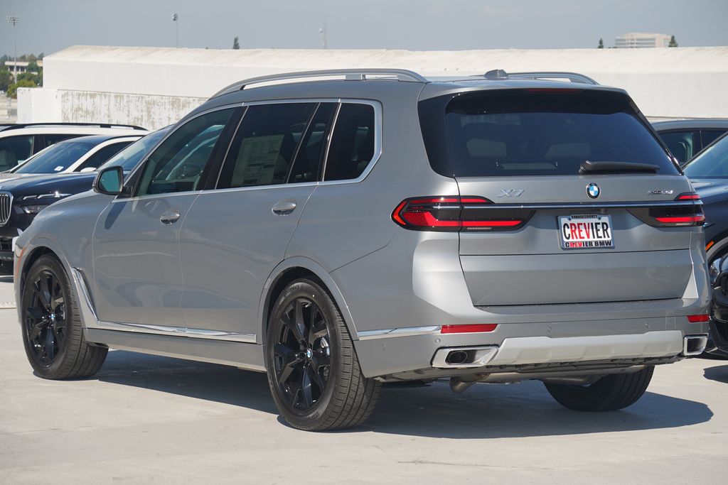 Thumbnail: 2026 BMW X7 - 7