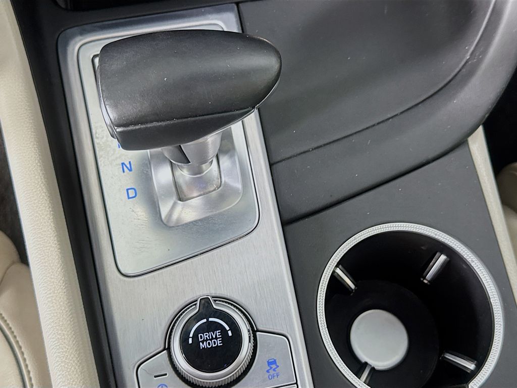 Used Car 2020 Genesis G70  2.0t For Sale Under $25,000 In Austin, Texas