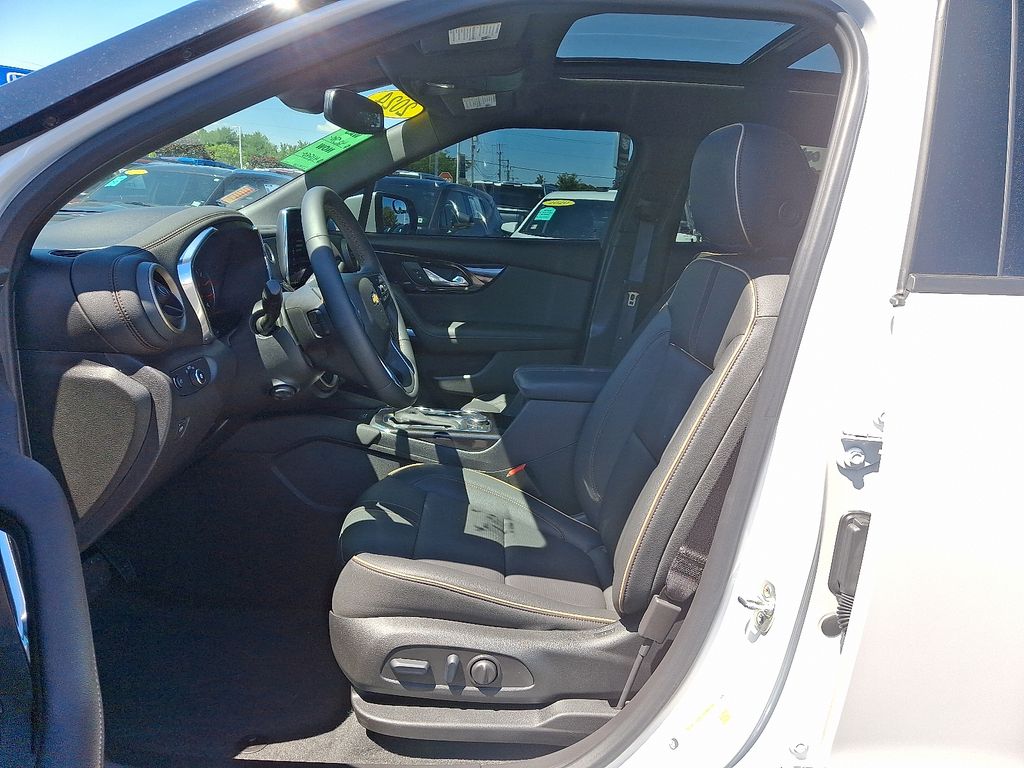 2024 Chevrolet Blazer Premier 14