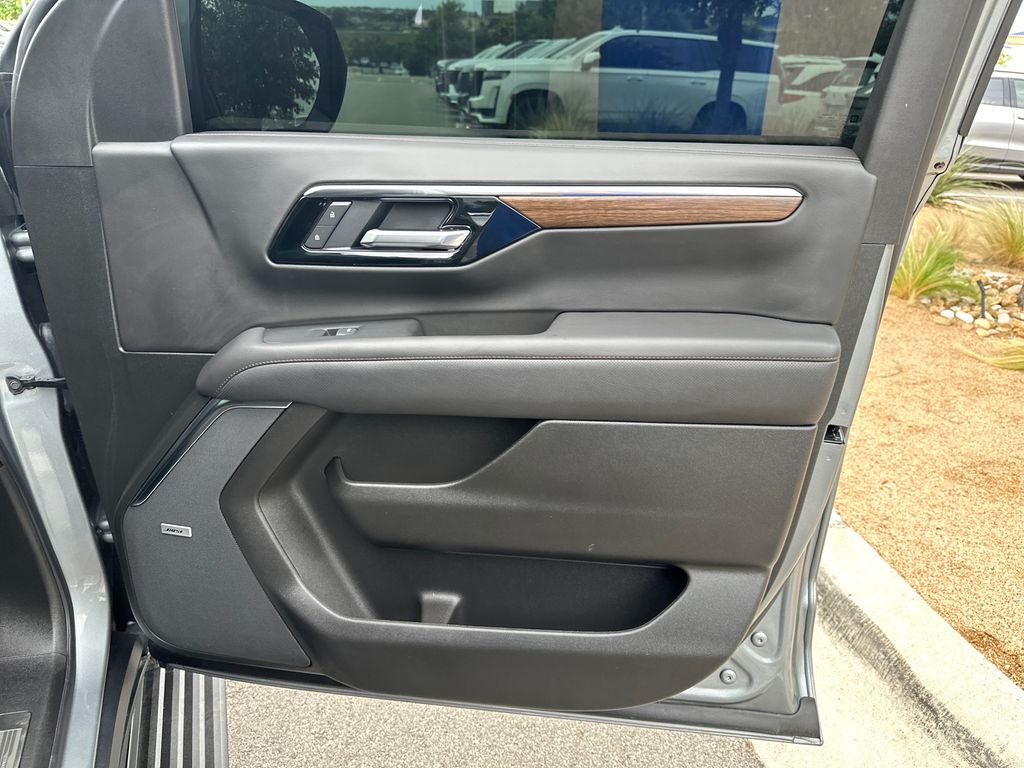 Used 2025 Gray Chevrolet High Country image 36