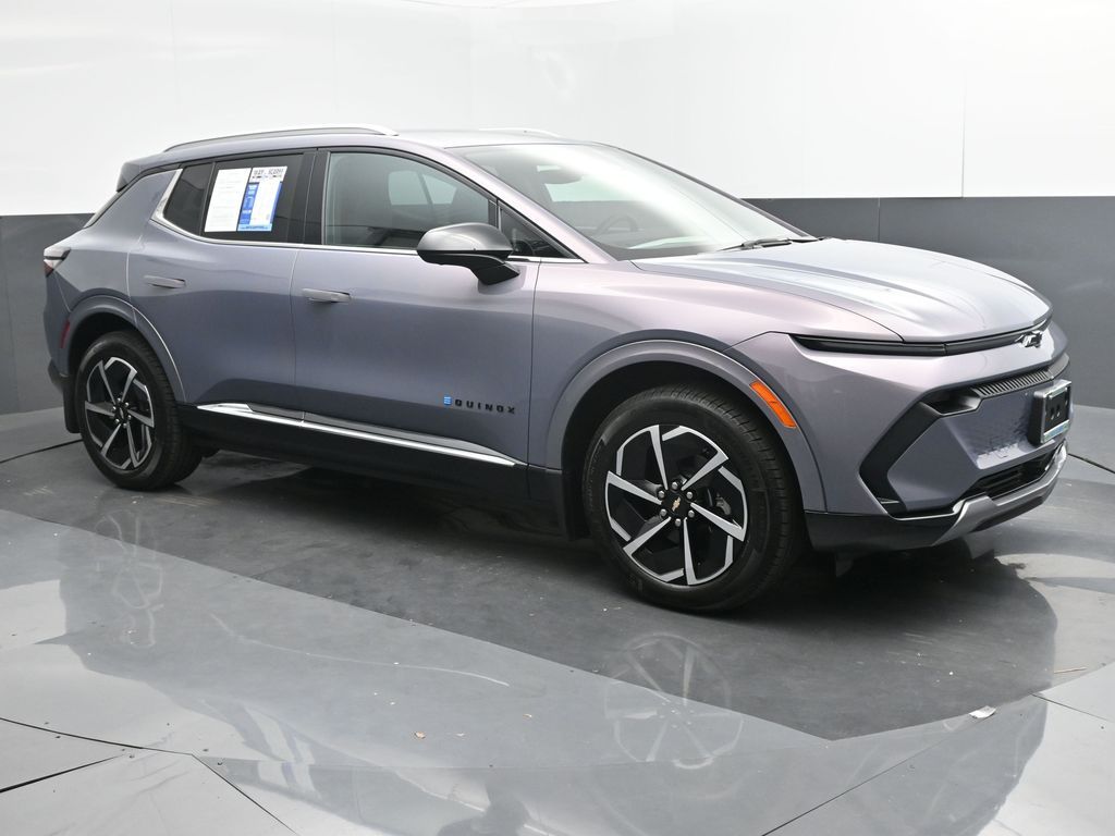 2025 Chevrolet Equinox EV LT
