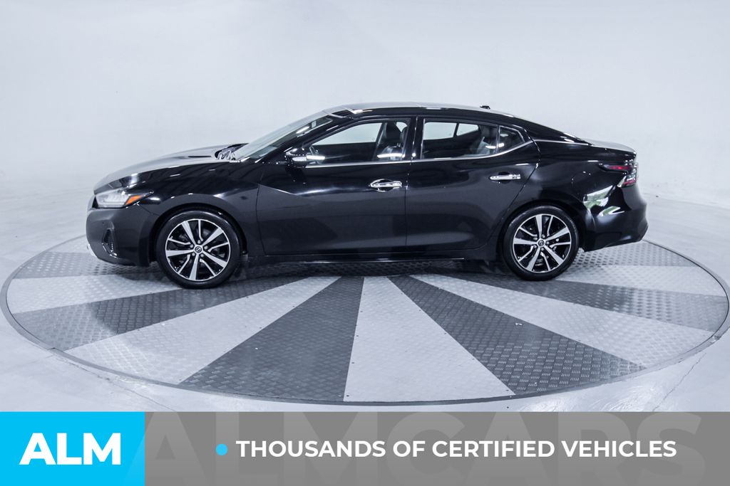 Used 2023 Black Nissan 3.5 SL image 4