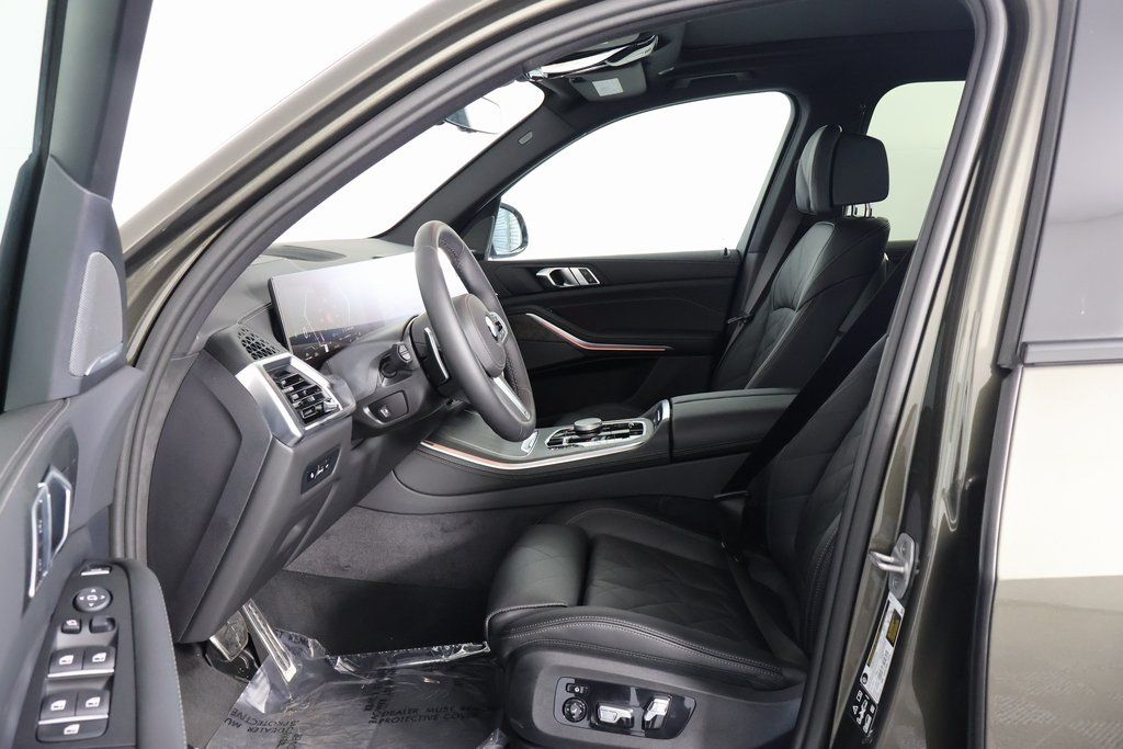 Thumbnail: 2026 BMW X5 - 5