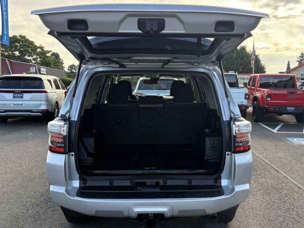 2021 Toyota 4Runner SR5