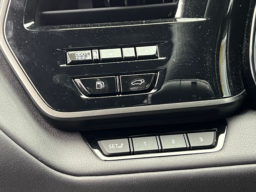 Thumbnail: 2024 Lexus TX - 21