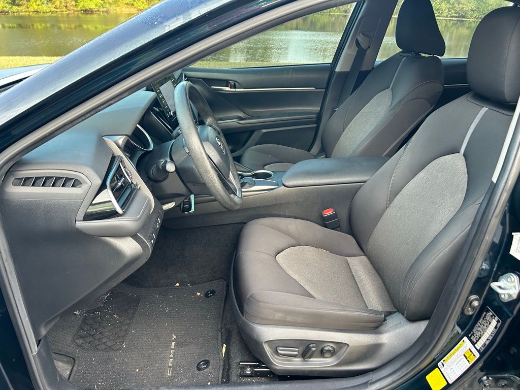 Thumbnail: 2021 Toyota Camry - 14