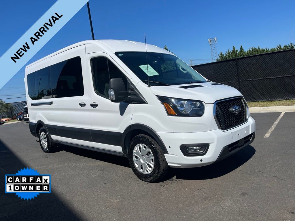 2025 Ford Transit Passenger 350 XLT Medium Roof LB RWD