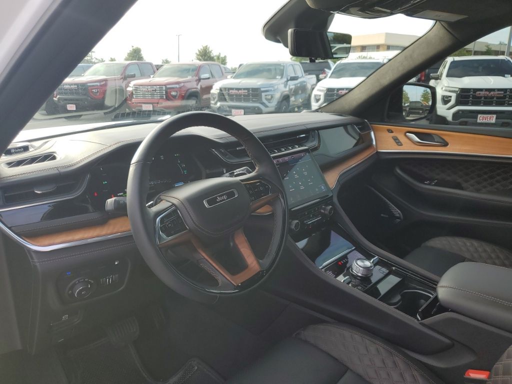 Used Car 2023 Jeep Grand Cherokee  Summit Reserve 4xe For Sale In Austin, Texas