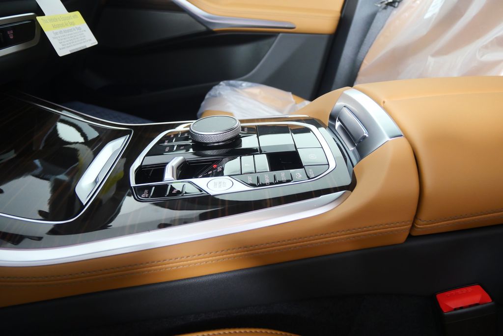 Thumbnail: 2026 BMW X5 - 22