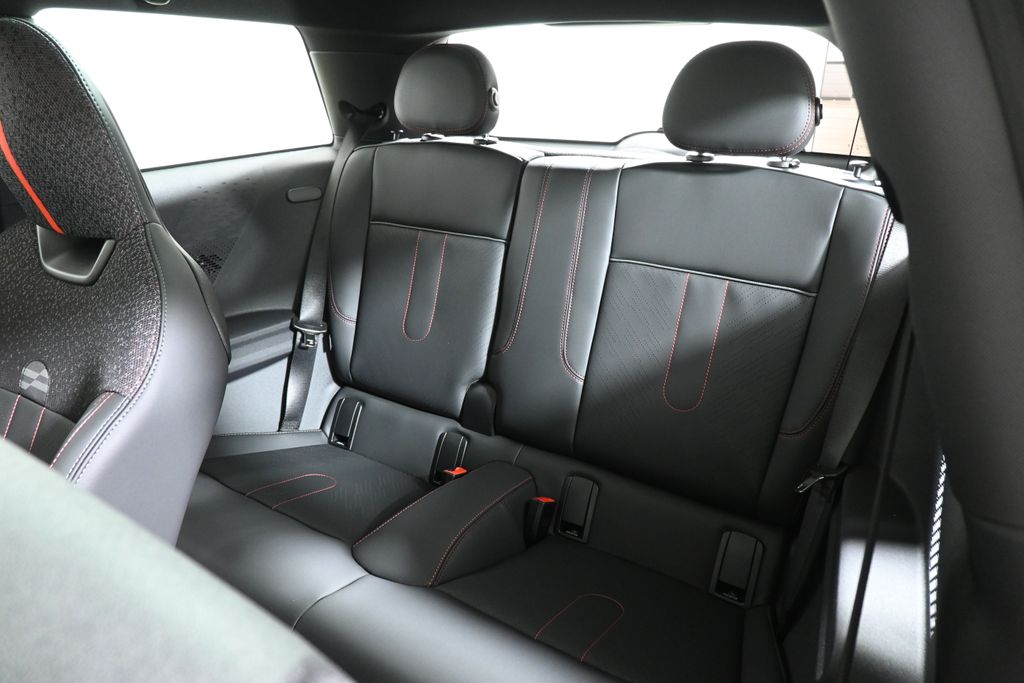 Thumbnail: 2026 MINI Cooper - 23