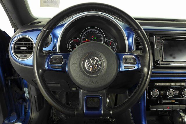 2019 Volkswagen Beetle 2.0T SE 27