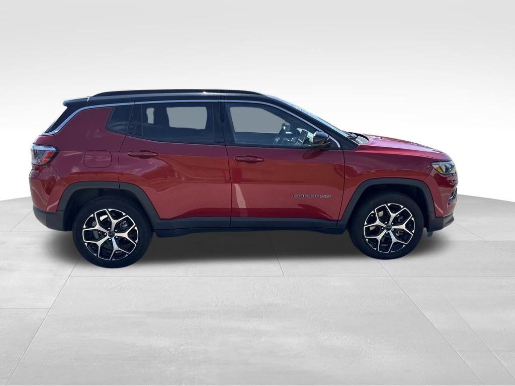 Used 2025 Jeep Compass SUV