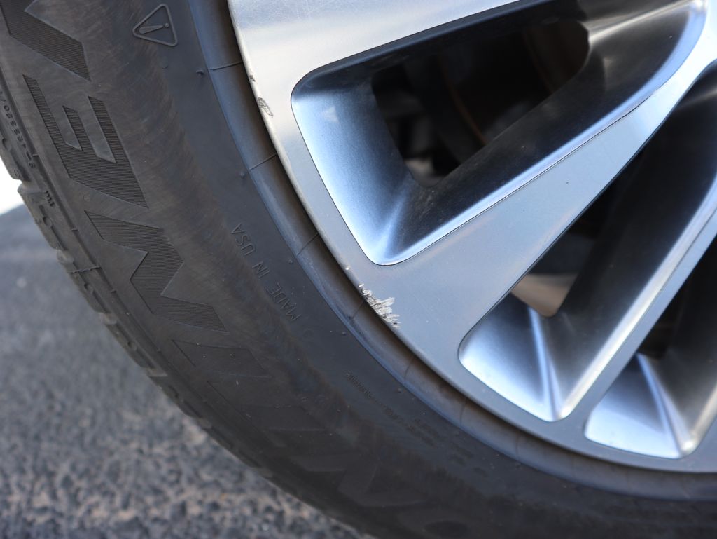 Thumbnail: 2017 Lincoln MKC - 30