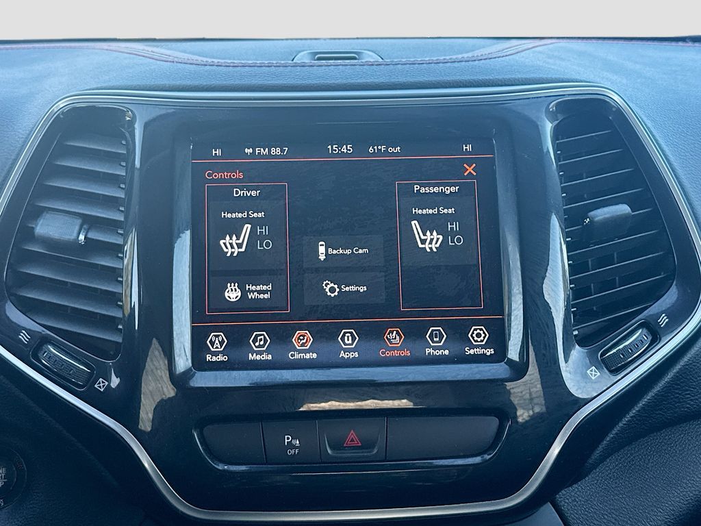 2019 Jeep Cherokee Limited Silver at River Oaks CDJR