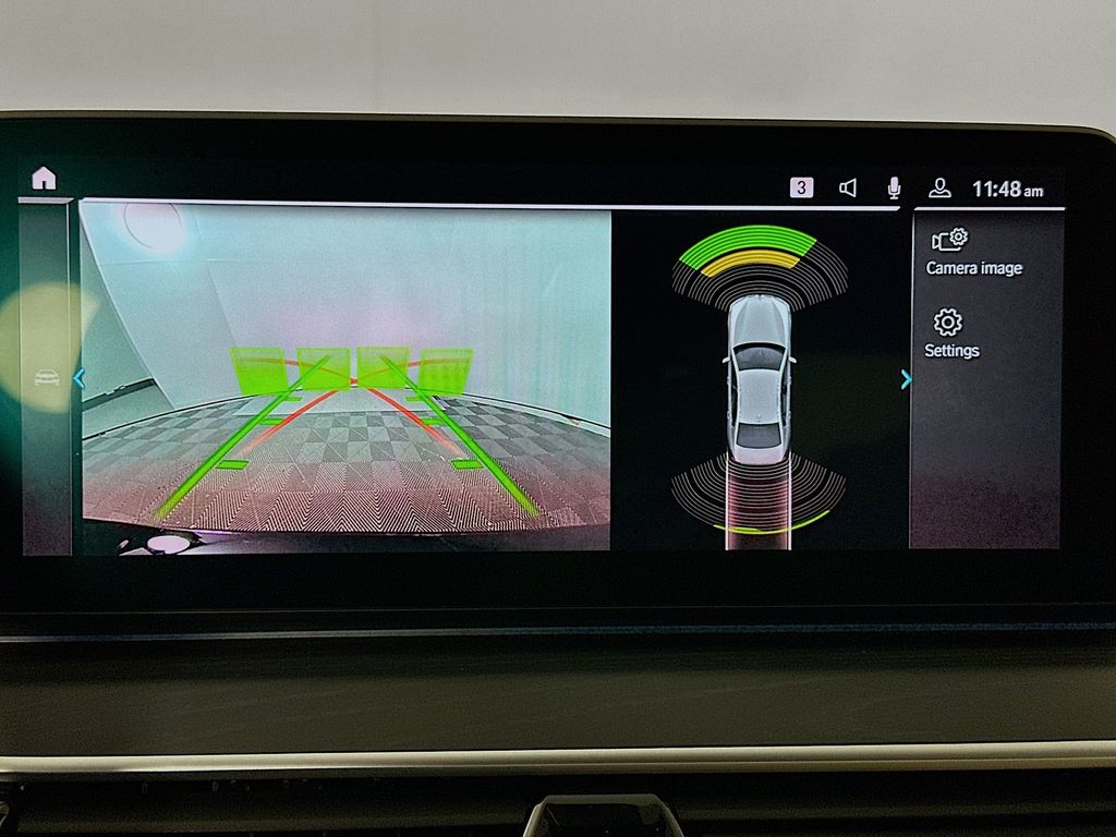 Thumbnail: 2023 BMW 5 Series - 14