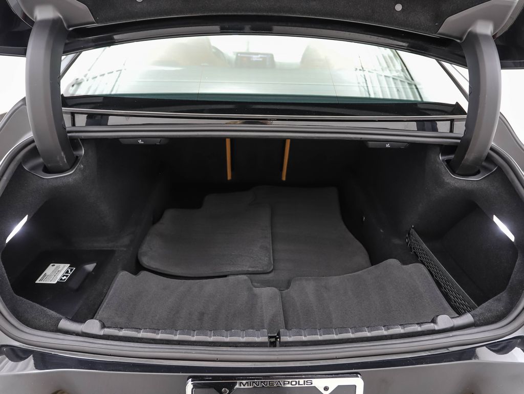 Thumbnail: 2023 BMW 8 Series - 23