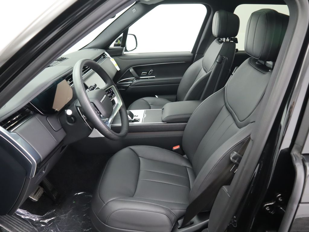 Thumbnail: 2026 Land Rover Range Rover - 20