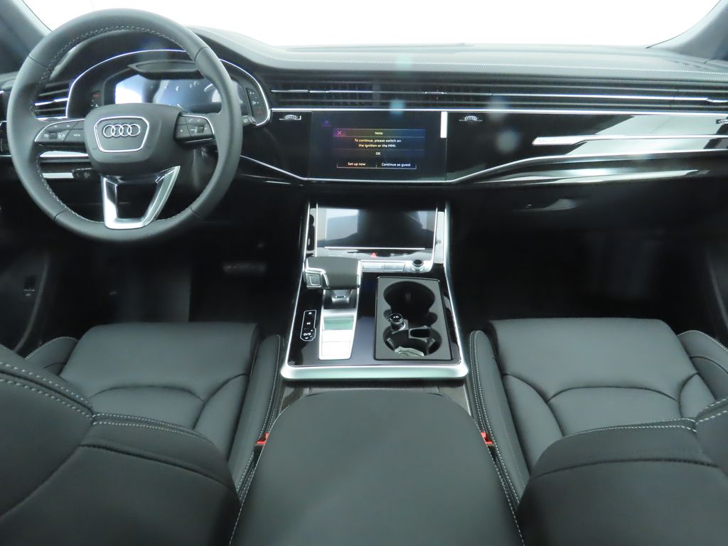 Thumbnail: 2025 Audi Q8 - 14