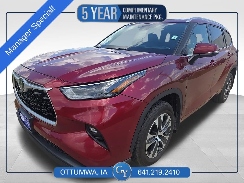 Red (Ruby Flare Pearl) 2022 Toyota Highlander SUV / Crossover All-Wheel Drive 8-Speed Automatic